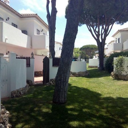 Playa De La Barrosa Appartement Chiclana de la Frontera Buitenkant foto